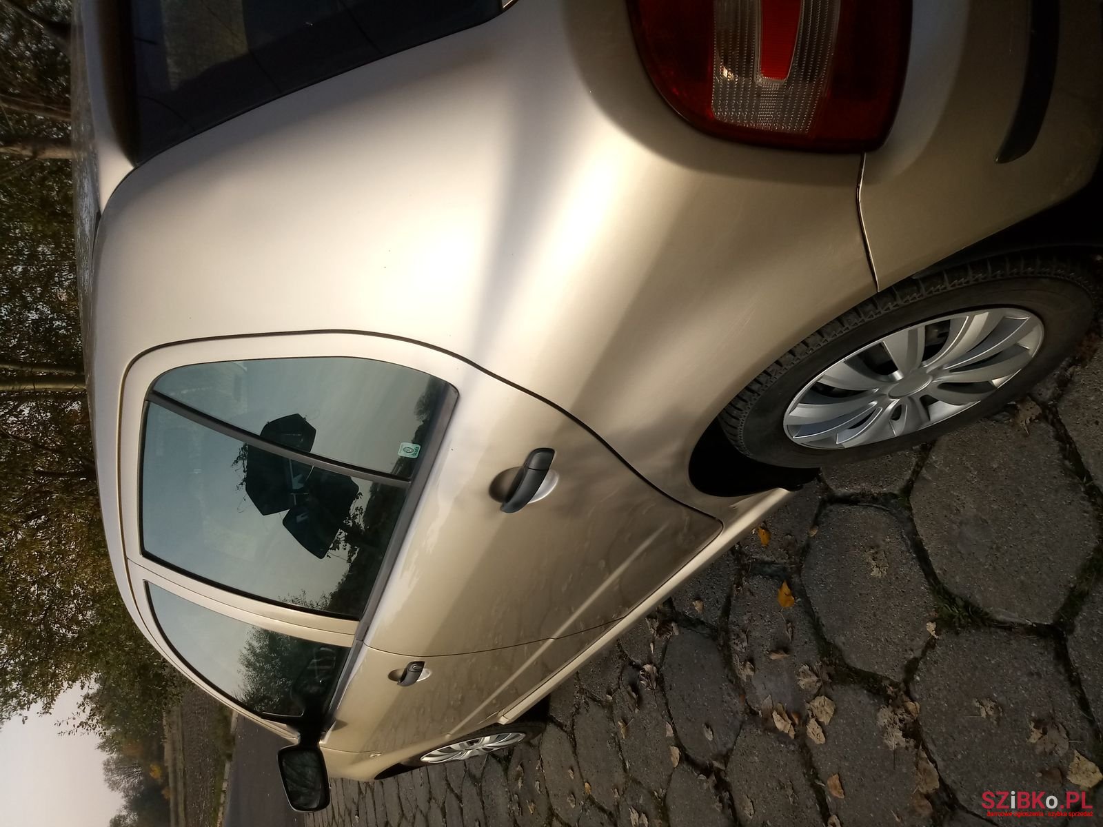 2004' Skoda Fabia photo #4