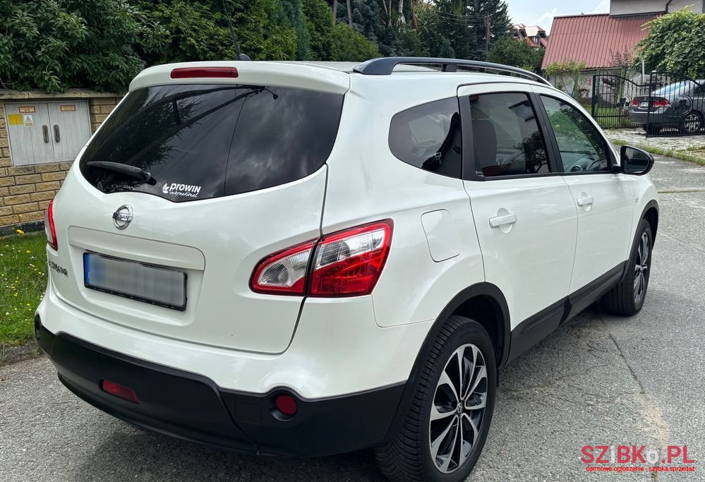 2013' Nissan Qashqai 2.0 Tekna photo #6