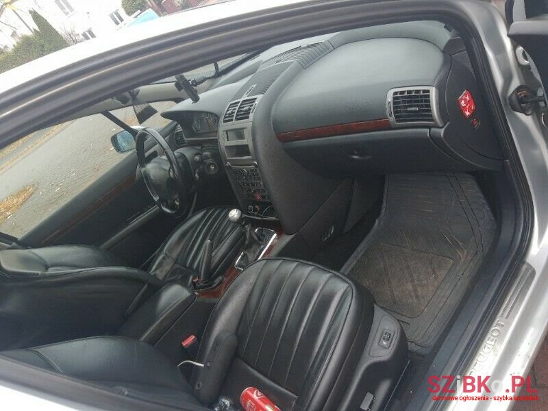 2004' Peugeot 407 photo #2