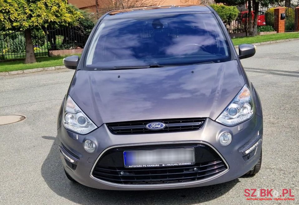 2011' Ford S-Max photo #2