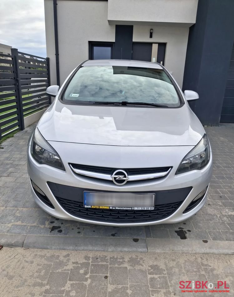 2016' Opel Astra photo #5