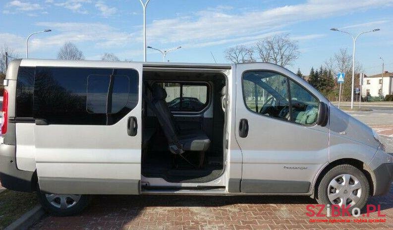 2014' Renault Trafic photo #1