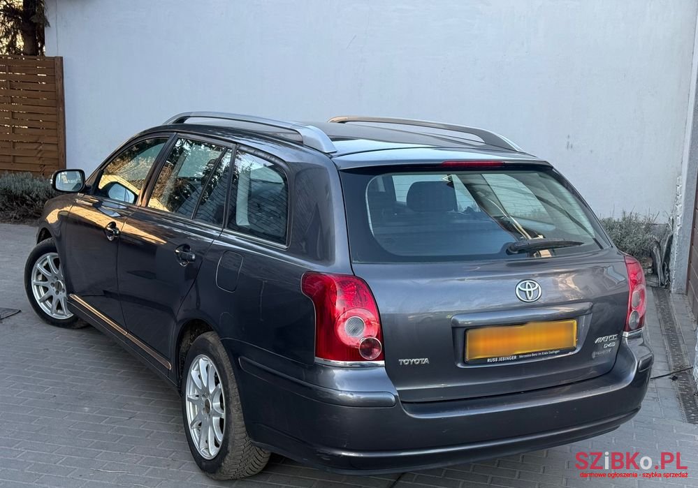 2008' Toyota Avensis 2.0 D-4D Premium photo #4