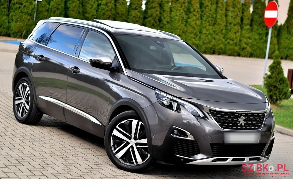2019' Peugeot 5008 photo #2