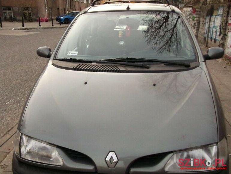 1999' Renault Megane photo #1