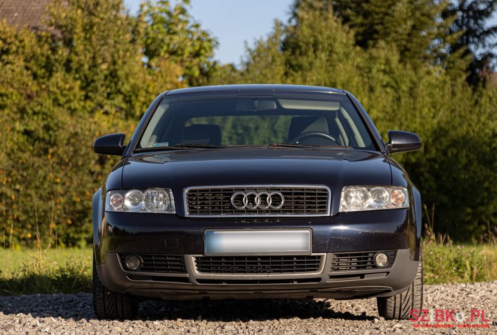 2002' Audi A4 Limousine photo #4