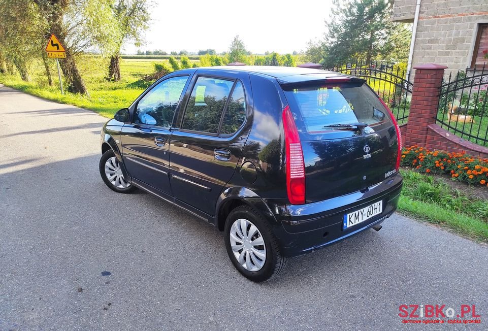 2010' Tata Indica photo #3