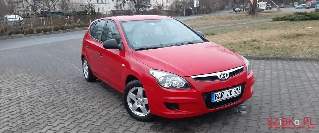 2009' Hyundai i30 photo #1