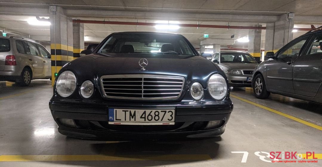 2000' Mercedes-Benz CLK photo #6
