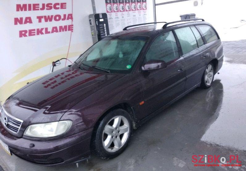2000' Opel Omega photo #1