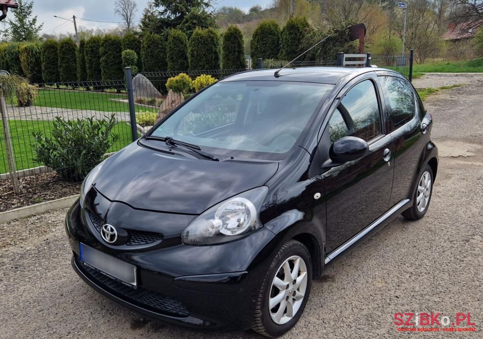 2007' Toyota Aygo photo #6