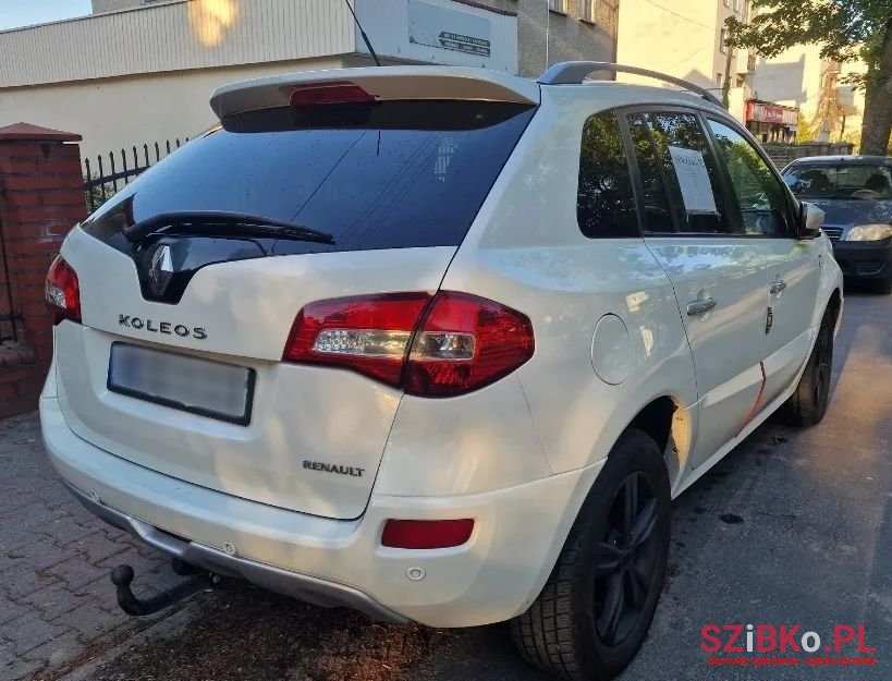 2011' Renault Koleos photo #3