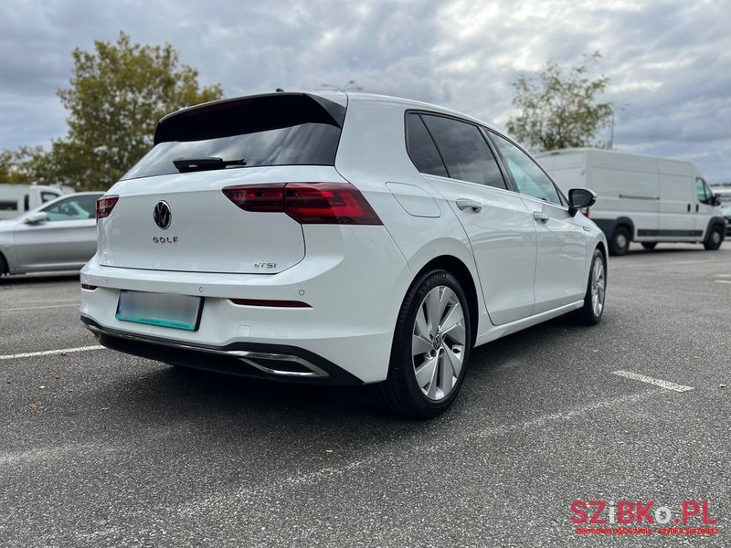 2020' Volkswagen Golf Viii 1.5 Etsi Evo Style Dsg photo #5