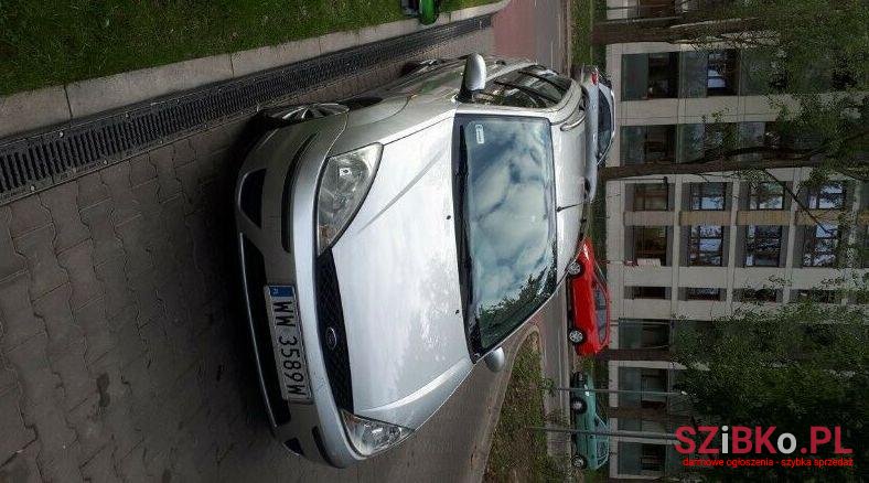 2002' Ford Focus photo #1