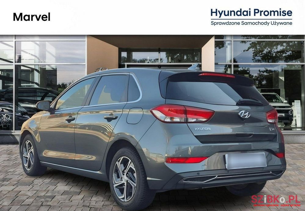 2023' Hyundai i30 photo #2