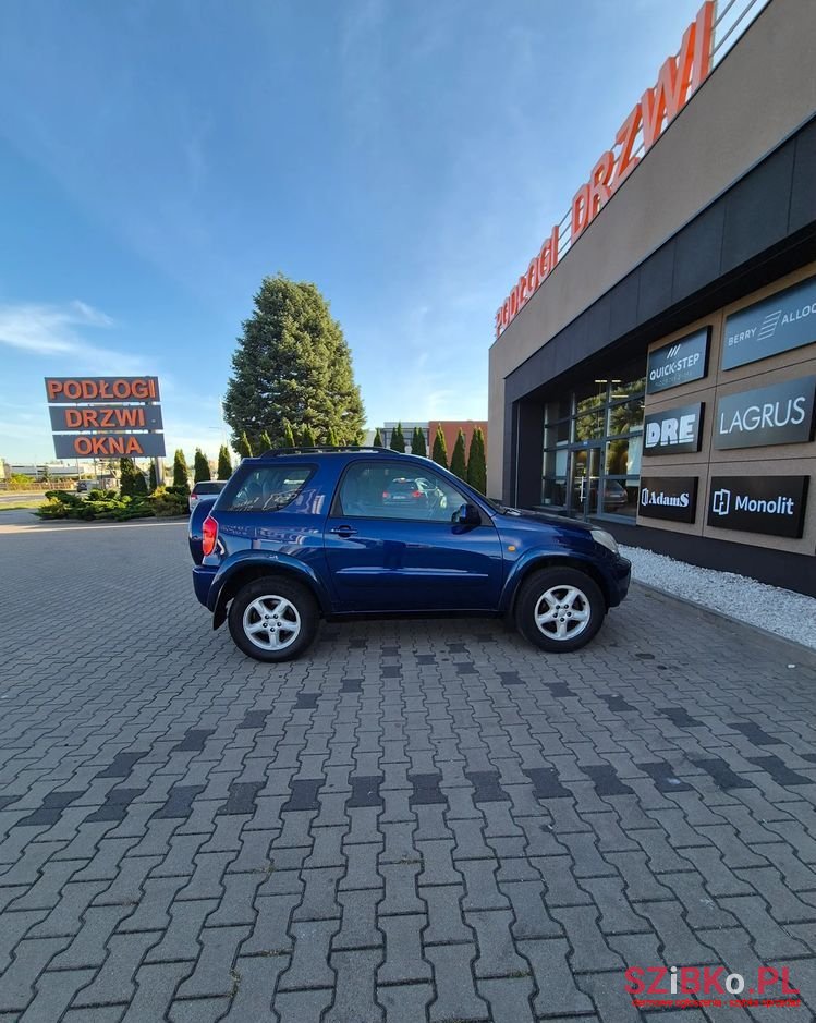 2000' Toyota RAV4 4X4 Sol photo #6