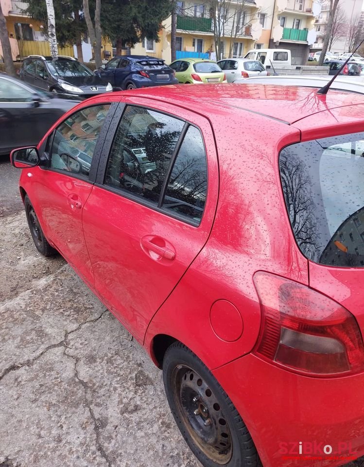 2007' Toyota Yaris photo #3