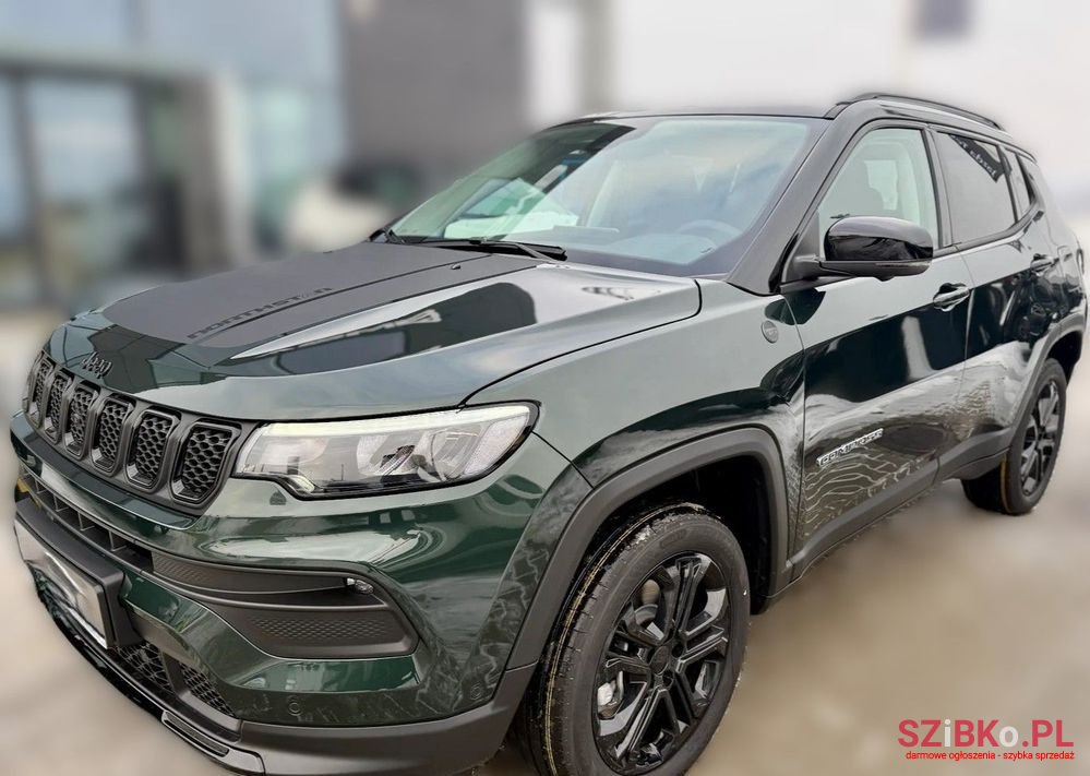 2024' Jeep Compass photo #4