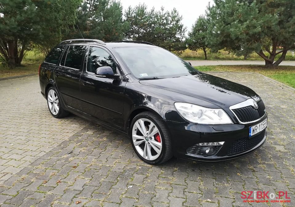 2009' Skoda Octavia photo #3