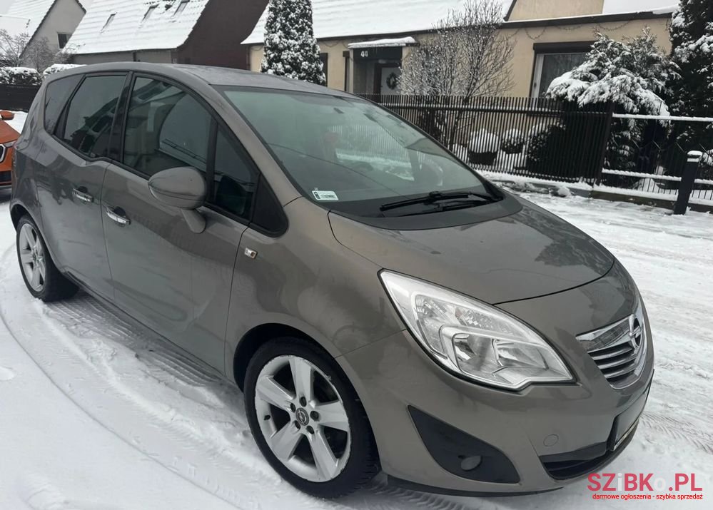 2010' Opel Meriva 1.7 Cdti Essentia photo #1