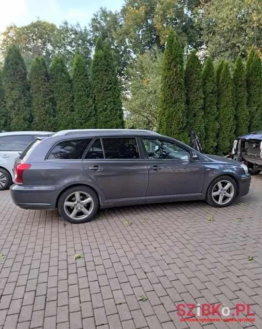 2007' Toyota Avensis photo #5