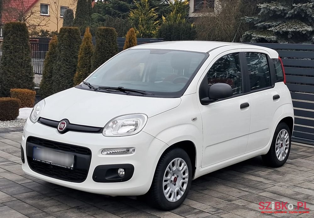 2017' Fiat Panda photo #2