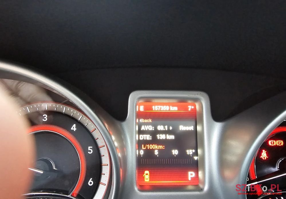 2014' Fiat Freemont photo #6