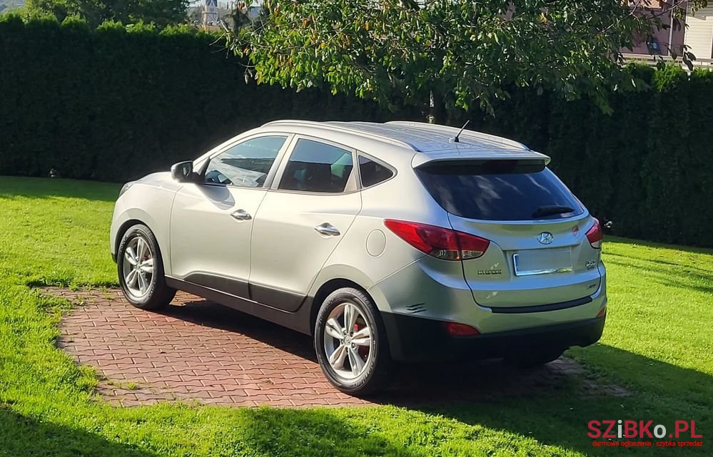 2010' Hyundai ix35 photo #4