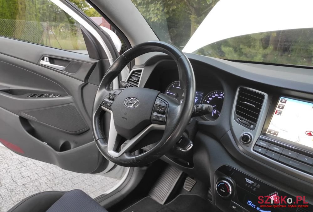 2017' Hyundai Tucson photo #5