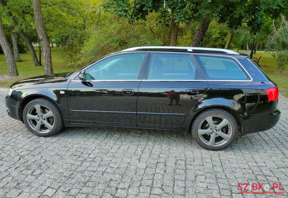 2007' Audi A4 Avant photo #2