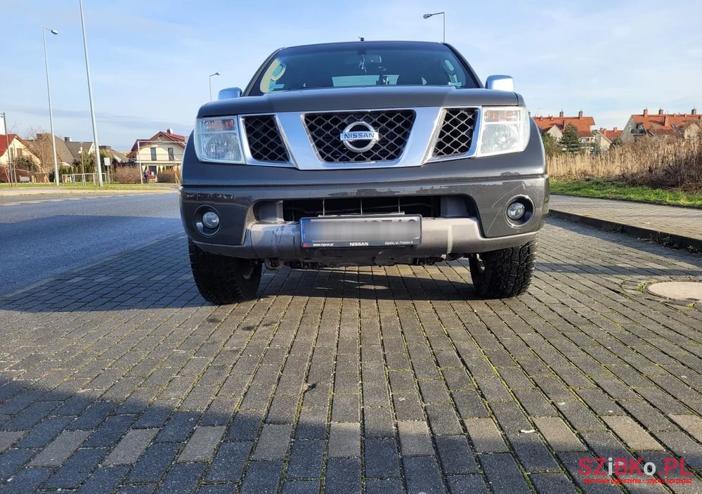 2007' Nissan Navara photo #2