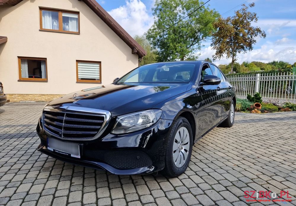2018' Mercedes-Benz E-Class 200 D photo #3