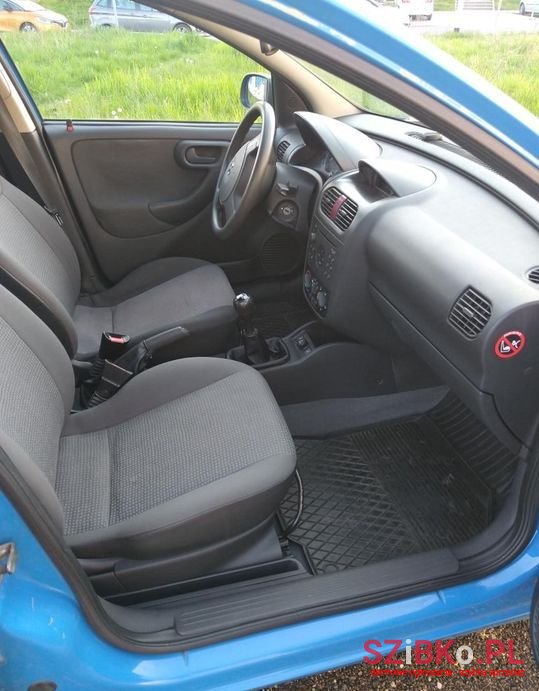 2003' Opel Corsa photo #5
