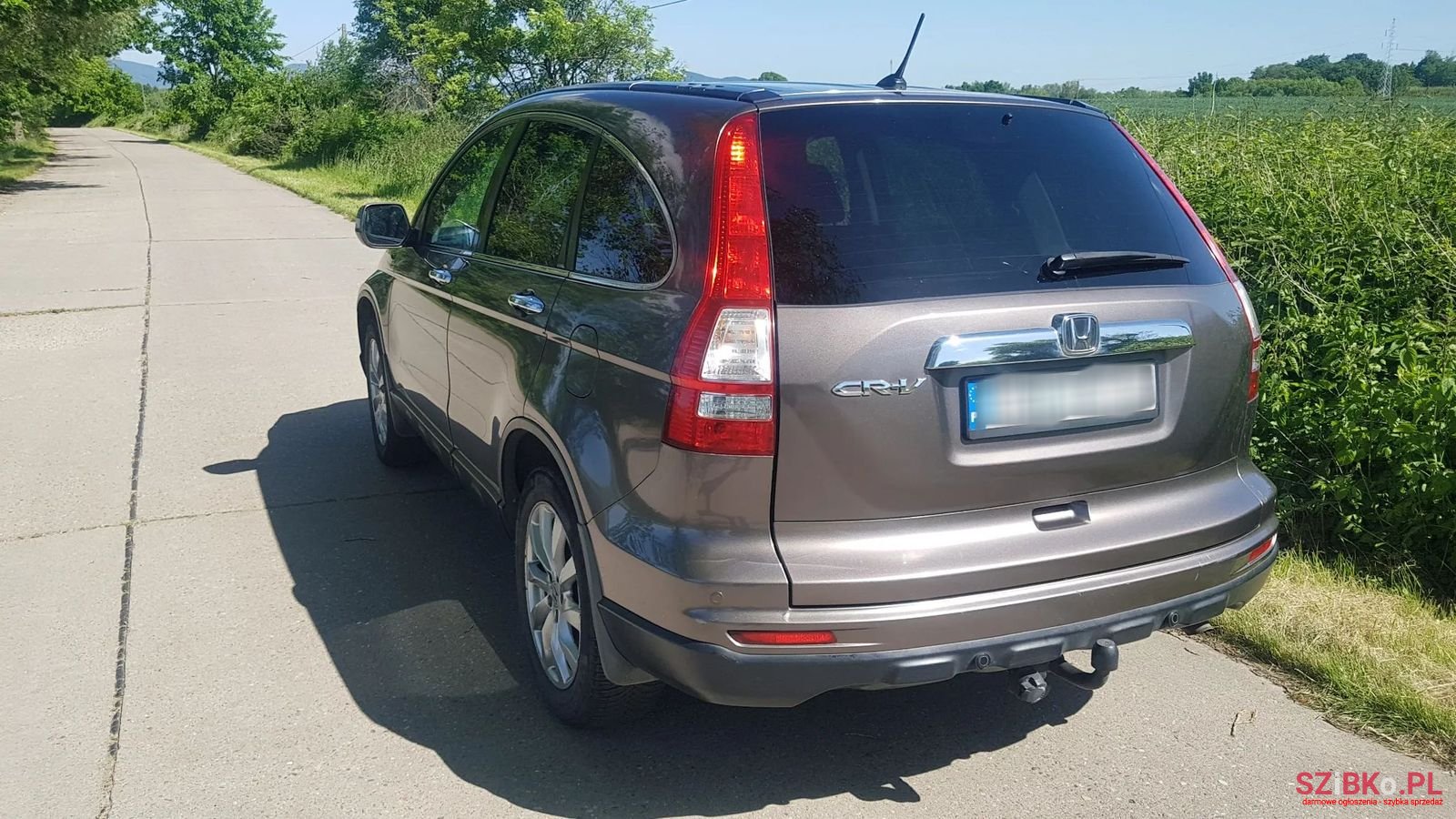 2010' Honda CR-V photo #1