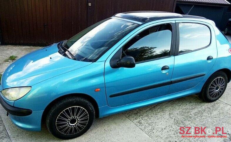 1999' Peugeot 206 photo #2