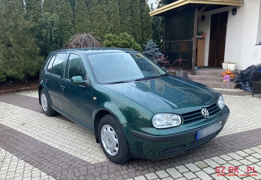 1998' Volkswagen Golf photo #1