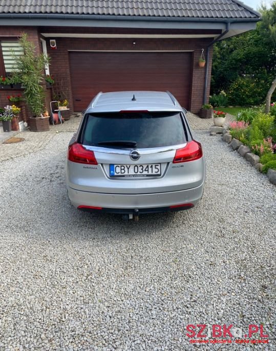 2011' Opel Insignia photo #5