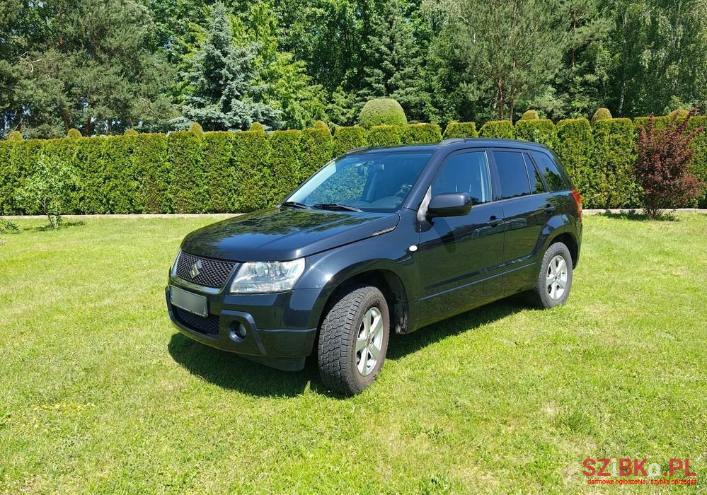 2005' Suzuki Grand Vitara 2.0 photo #1