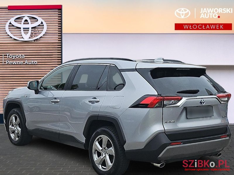 2021' Toyota RAV4 photo #3
