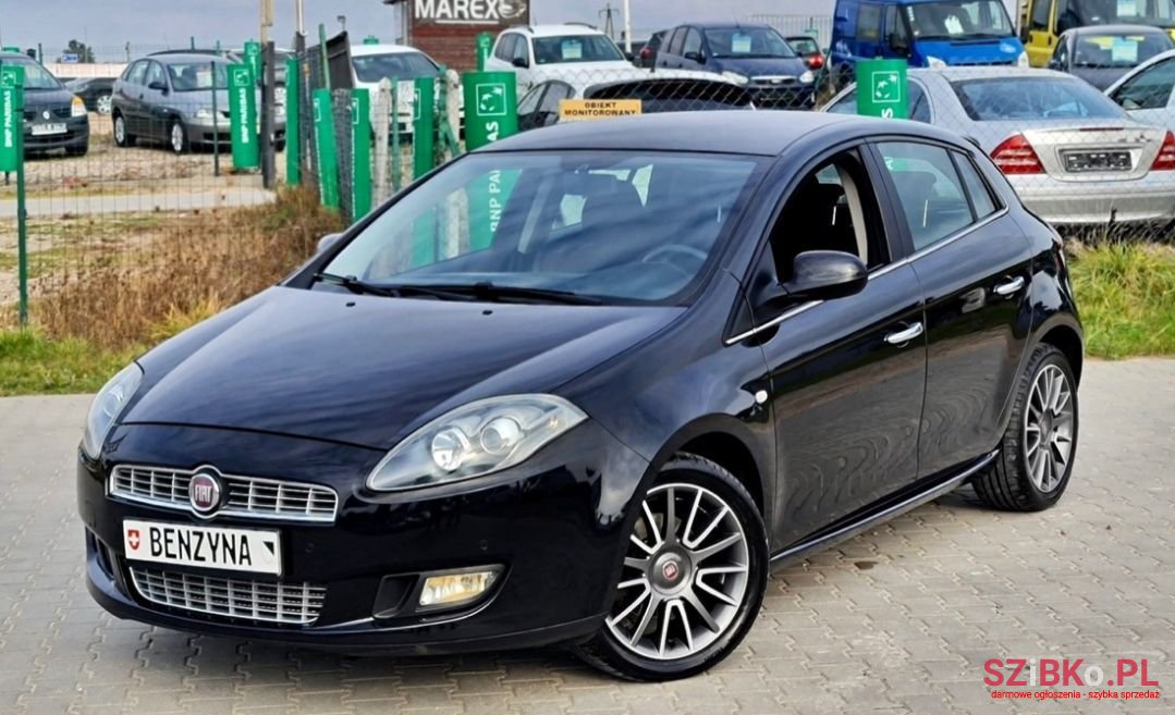 2011' Fiat Bravo photo #1