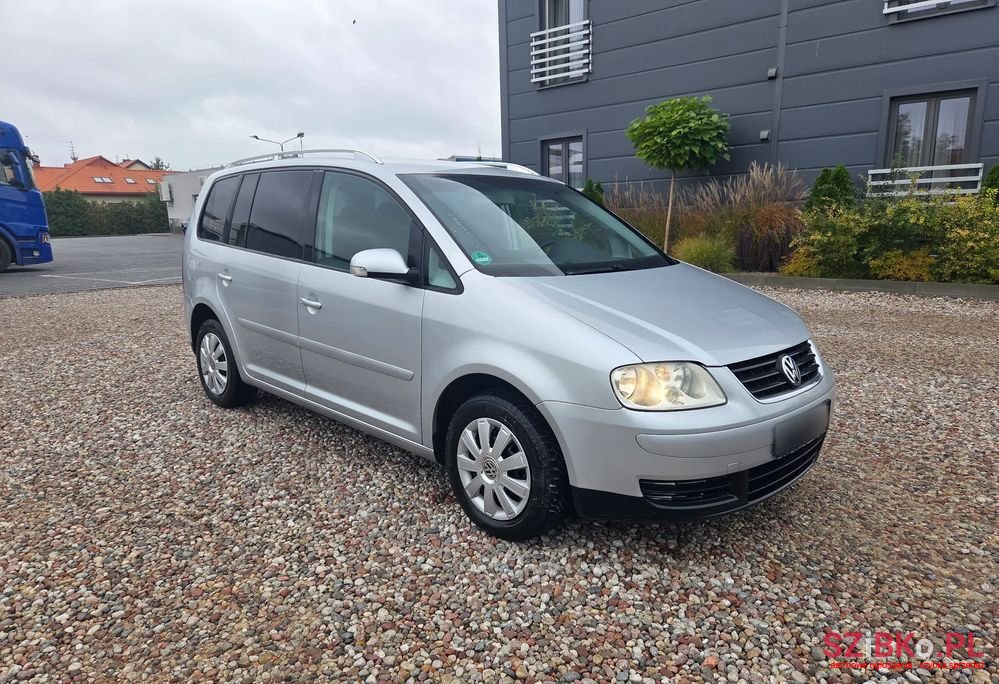 2005' Volkswagen Touran 1.6 Fsi Automatik Goal photo #1