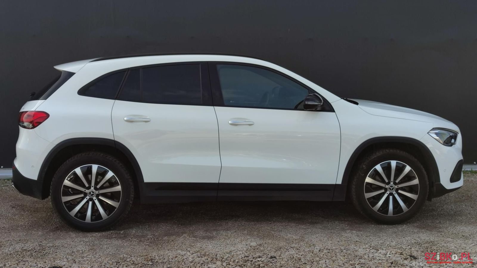 2021' Mercedes-Benz GLA photo #5