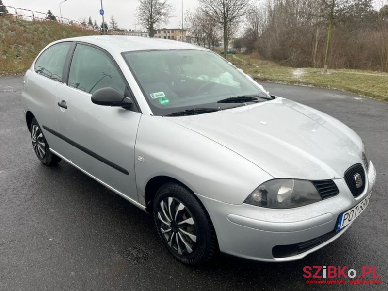 2003' SEAT Ibiza photo #5