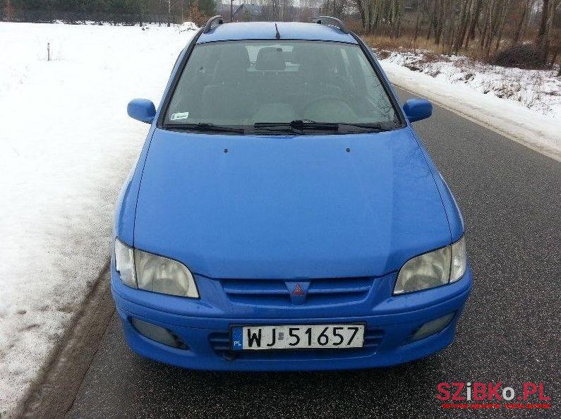 1999' Mitsubishi Space Star photo #3