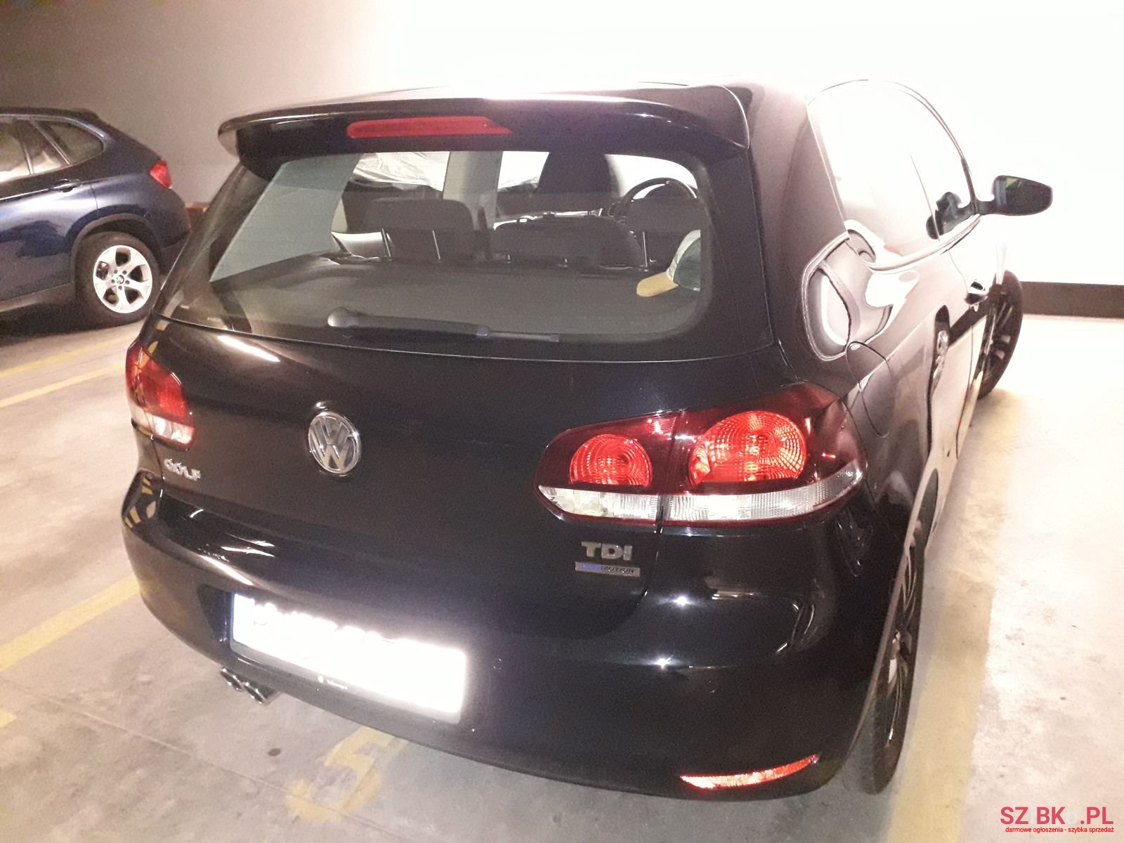 2009' Volkswagen Golf photo #1