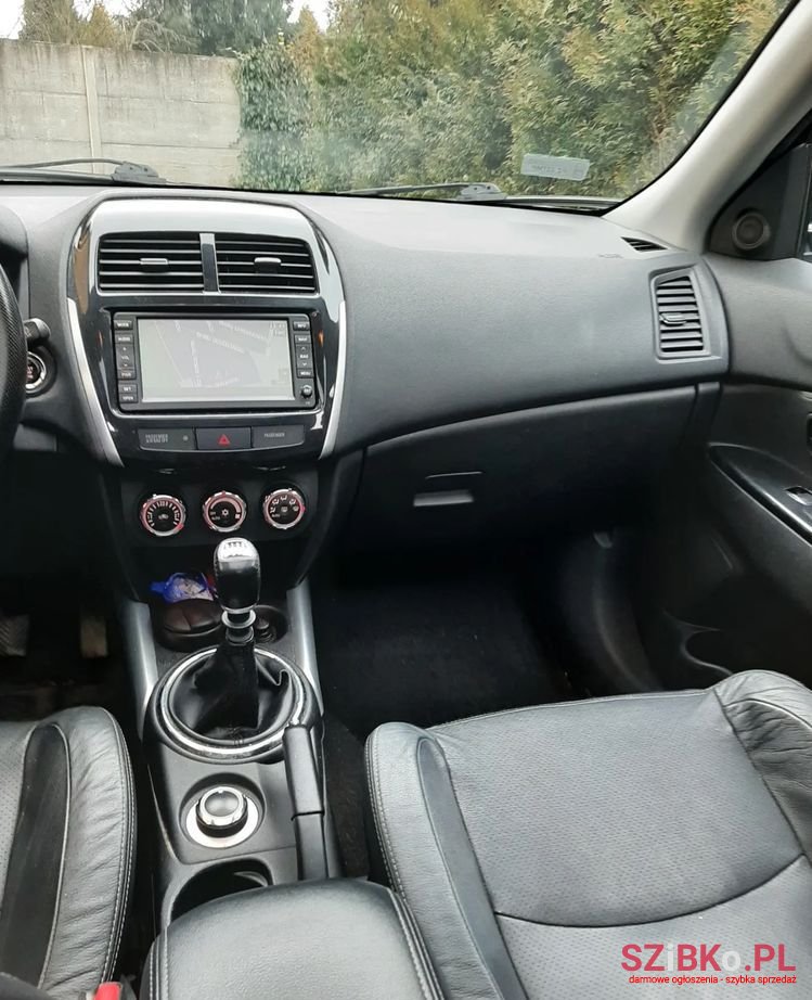 2012' Citroen C4 Aircross photo #6