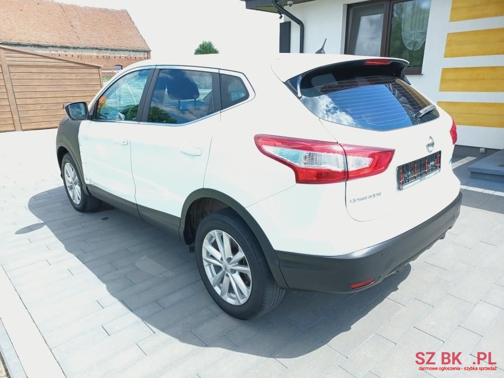 2015' Nissan Qashqai photo #3