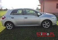 2010' Toyota Auris photo #1