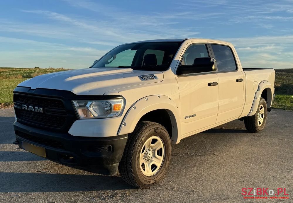 2019' Dodge Ram 1500 5.7 4X4 photo #3
