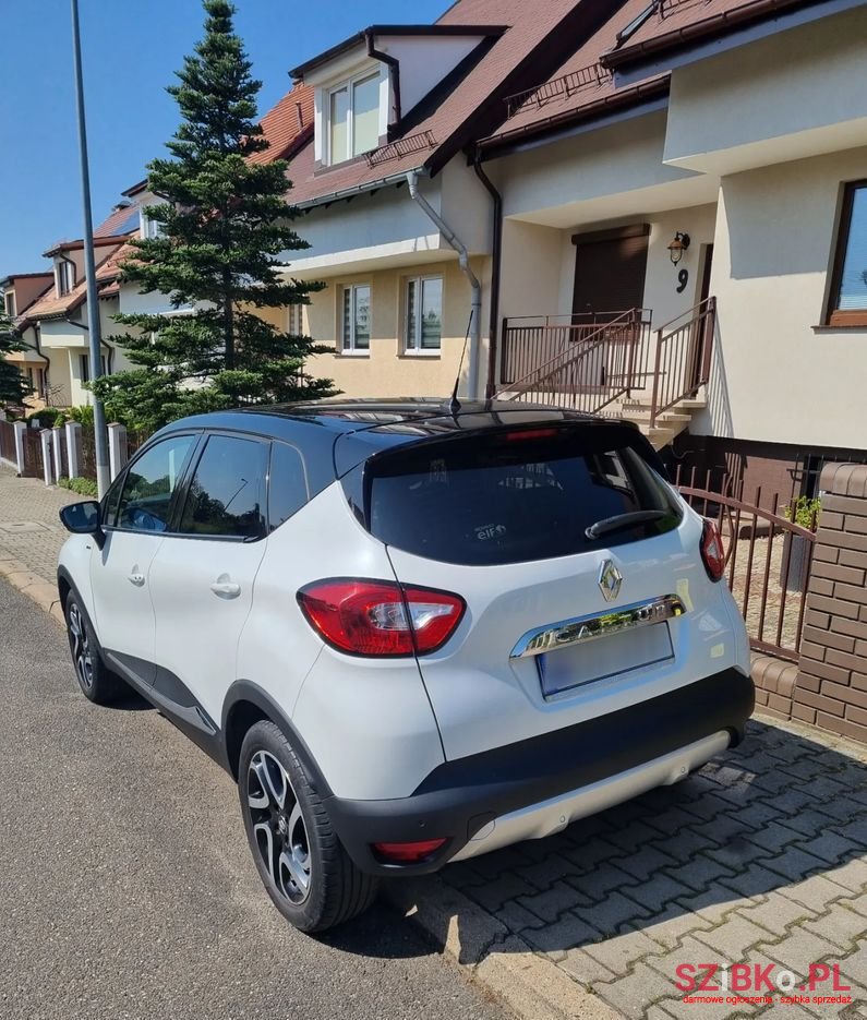 2016' Renault Captur photo #2